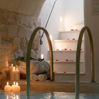 Hotel S'hotelet D'es Born - Suites & Spa