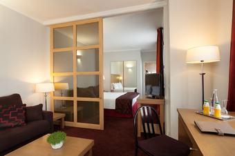 La Residence Du Roy Paris Champs Elysees By Accor