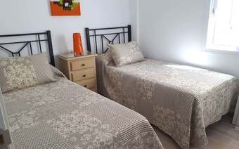 Apartments Calle Miguel De Cervantes | 6  Pax | First Line | 3687-aw