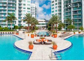 Apartment Miami Luxury Ocean Beach View & Stunning Pools