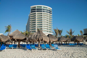 Hotel Seadust Cancun Family Resort