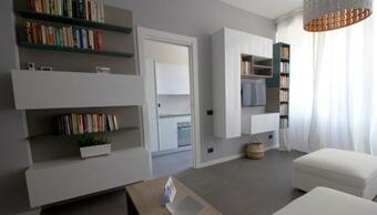 Appartement Italianway-magenta 32 Trilocale