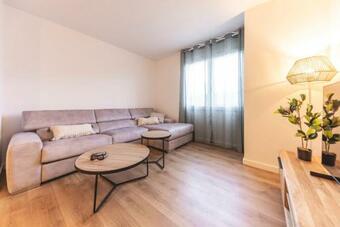 Bravissimo Afra, 2-bedroom Apartment