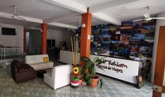 Hotel Hostal Tah Itza