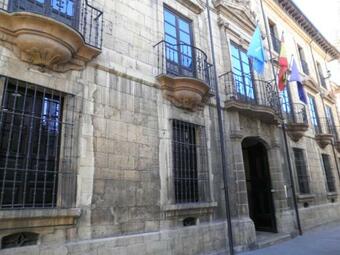 Appartement Calle Alfonso III El Magno, 22