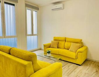 Flamenca Triana - Apartamento Totalmente Equipado Wifi 2d Sofas Camas 2 Baños