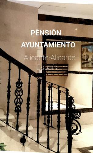 Auberge Pensión Ayuntamiento