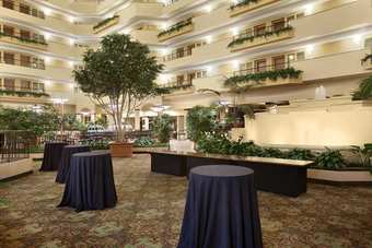 Embassy Suites Columbia - Greystone Hotel