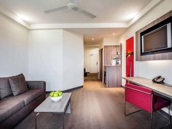 Novotel Darwin Cbd Hotel