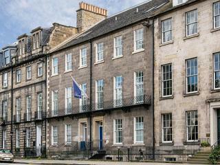 Travelodge Edinburgh Central Queen Street Hotel