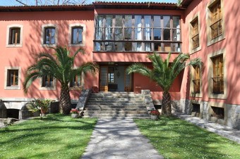 Parador De Gijón Hotel