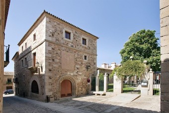 Parador De Cáceres Hotel