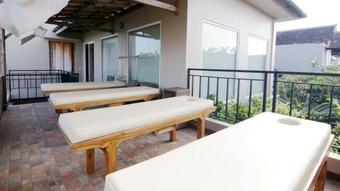 W Home Seminyak Villa