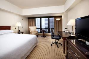 Sheraton Grand Los Angeles Hotel