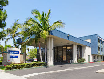 Travelodge Anaheim Inn And Sui Hotel