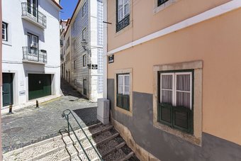 Breathe, Feel And Live Alfama I | Gonzalo's Guest Apartments