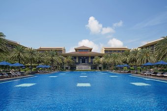 Sheraton Shenzhou Peninsula Resort Hotel