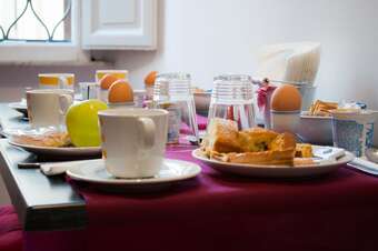 Relais Cola Di Rienzo Bed & Breakfast