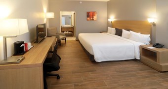 Best Western Plus Aeropuerto Monclova-frontera Hotel