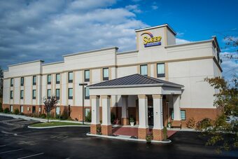 Sleep Inn And Suites Hotel