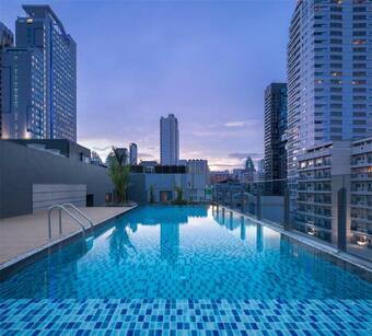 Travelodge Sukhumvit 11 Hotel