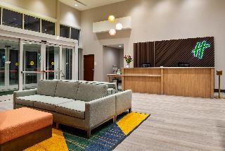 Holiday Inn & Suites Orlando - International Dr S Hotel