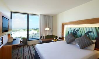 Novotel Auckland Airport Hotel