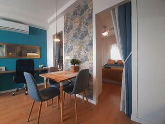 Lux Blue Realejo Apartment Hostel