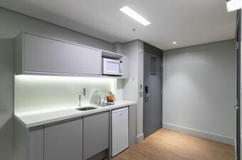 Studio Premium Batel - Hsb010 Apartment