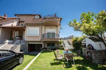 Vip Villa With Jacuzzi And Barbeque