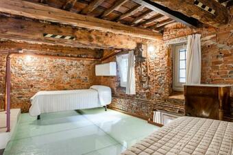 Historical Apt A Few Steps From Lucca Cathedral! Apartment