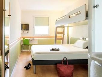 Ibis Budget Lyon Sud St Genis Laval Hotel