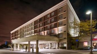 Best Western Toronto Airport Hotel