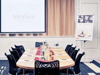 Mercure Monty Hotel