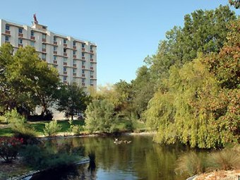 Ibis Styles Arles Palais Des Congrès Hotel