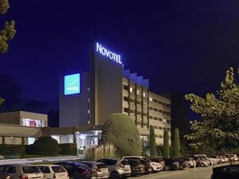 Novotel Avignon Nord Hotel