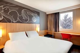 Ibis Clermont Ferrand Nord Riom Hotel