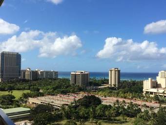 Doubletree By Hilton Alana - Waikiki Beach Hotel