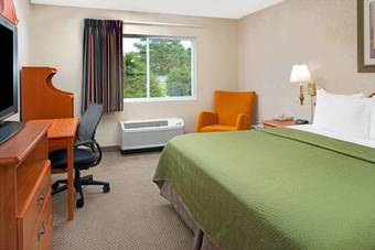 Travelodge Lincoln Hotel