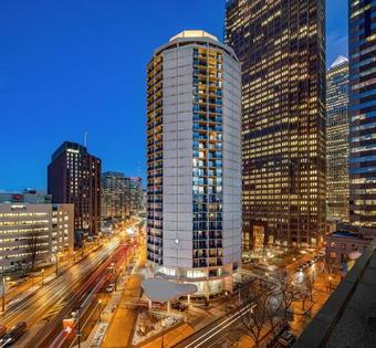 Embassy Suites Philadelphia - Center City Hotel