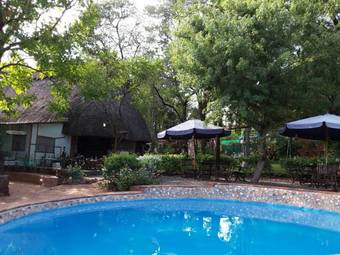 Victoria Falls Backpackers Lodge Hostel