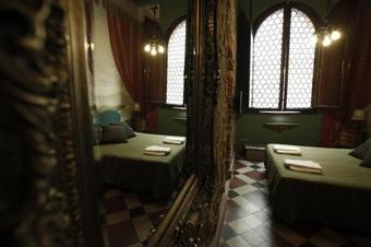 Bed & Breakfast L'antica Bifore