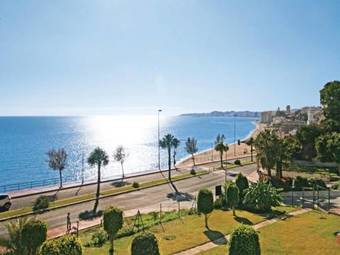 Two-bedroom Apartment Benalmadena With Sea View 04