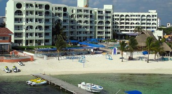 Hotel Aquamarina Beach