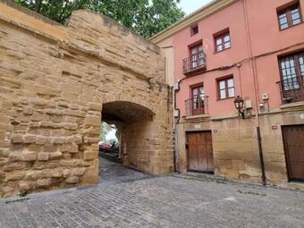 Apartamento Duplex Muralla Revellín. Frida´s Home